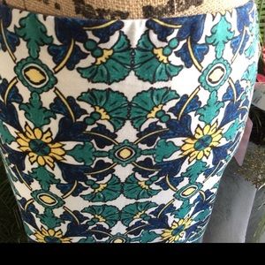 🔆 NWT Forever 21 Pencil Skirt L 🔆